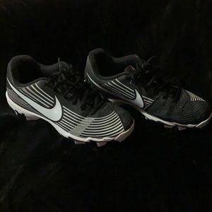 Big Girls Softball Cleats